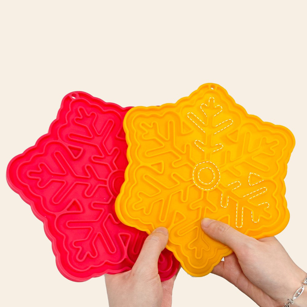 055 Silicone Pet Slow Feeder Lick Mat
