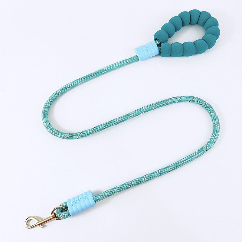 099 Cloud Bubble Cotton Handle Dog Leash