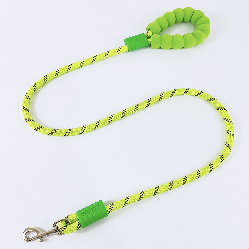 099 Cloud Bubble Cotton Handle Dog Leash